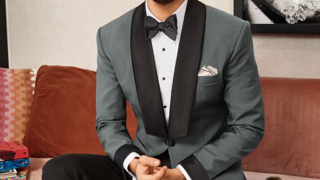 A tuxedo jacket in OP2056 Napoleon, a faille-weave fabric with straight-edged shawl lapel and cuffs.