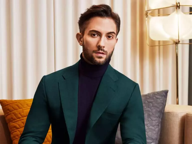 This green jacket is made with Emerald OP 2120. | Officine Paladino